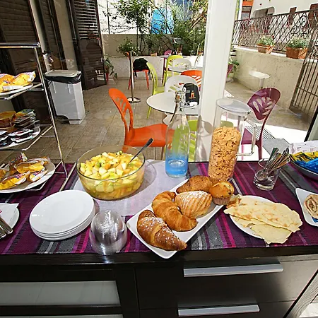 Olive Garden & Petite Maison 2*