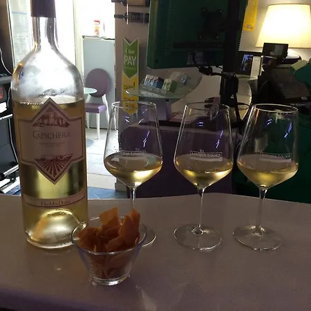 Olive Garden & Petite Maison 2*