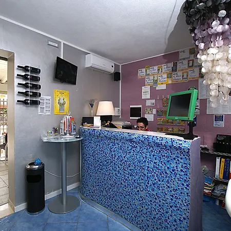 Olive Garden & Petite Maison Bed & Breakfast Posada (Sardinia)