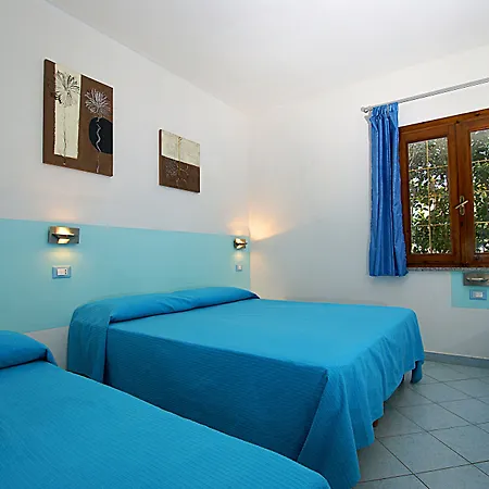 Olive Garden & Petite Maison 2* Posada (Sardinia)