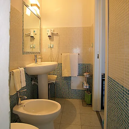 Olive Garden & Petite Maison Bed & Breakfast 2*