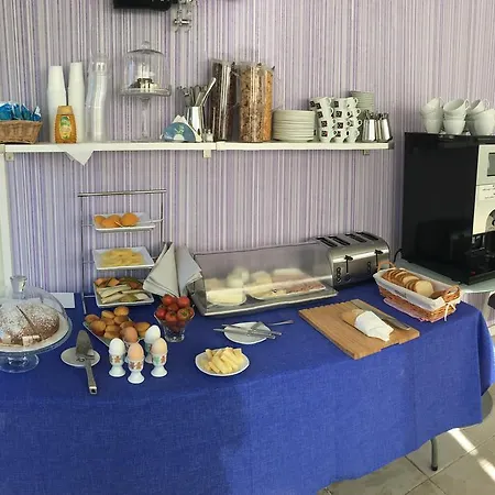Bed & Breakfast Olive Garden & Petite Maison 2*