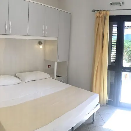 Olive Garden & Petite Maison Bed & Breakfast
